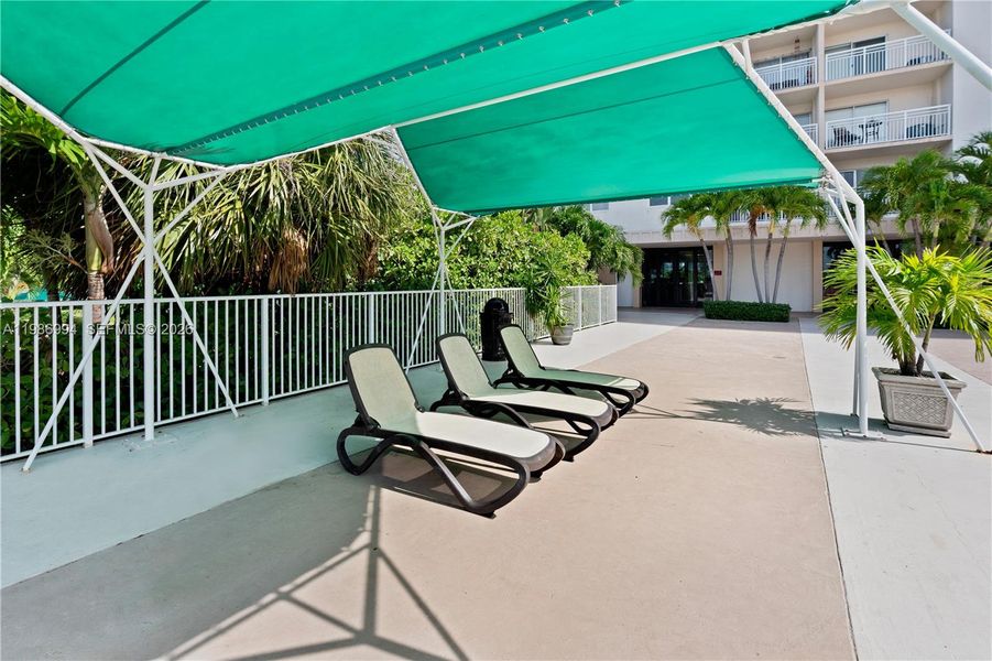 Community amenities in , Sunny Isles Beach (Image 29). Community amenities in , Sunny Isles Beach (Image 29).