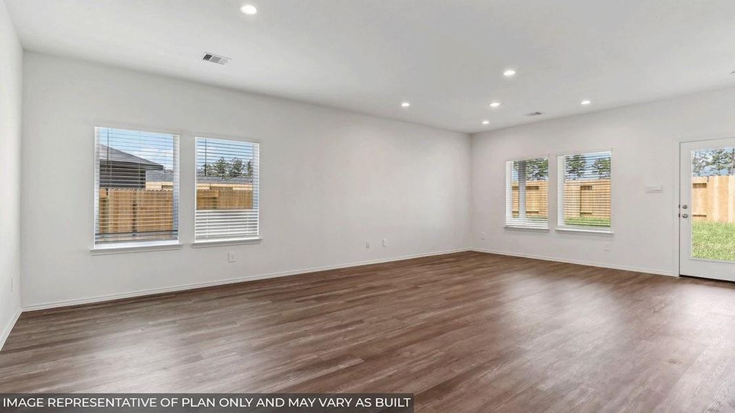 Spacious, unfurnished interior of a new home in The Canopies, Splendora (Image 7).