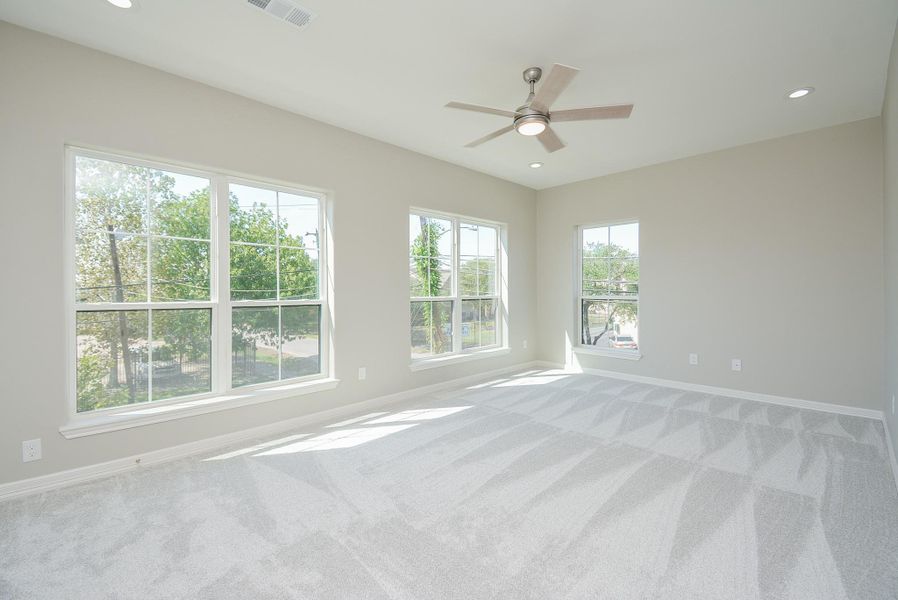 Oversized master bedroom with ample natural light! Oversized master bedroom with ample natural light!