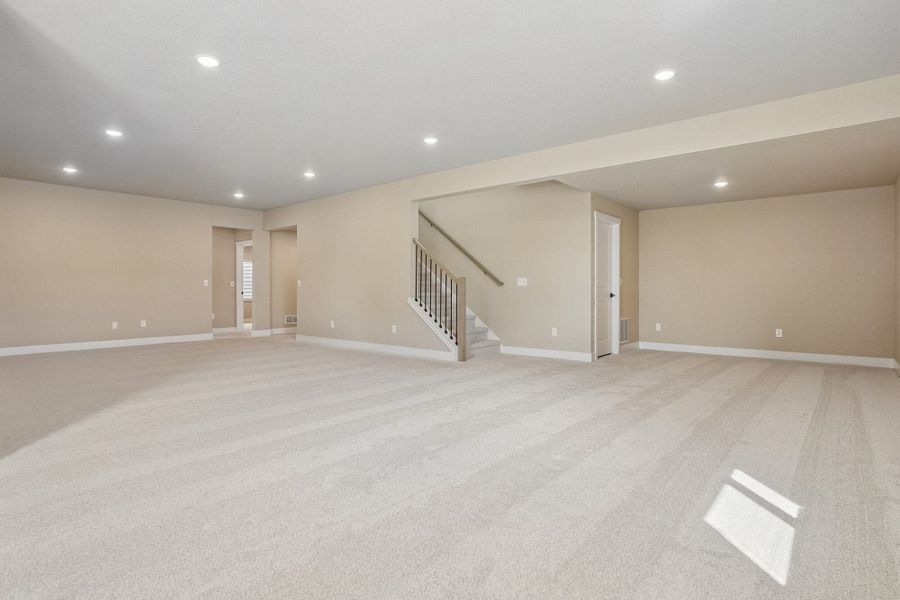 Spacious, unfurnished interior of a new home in Jackson Creek North, Monument (Image 49).