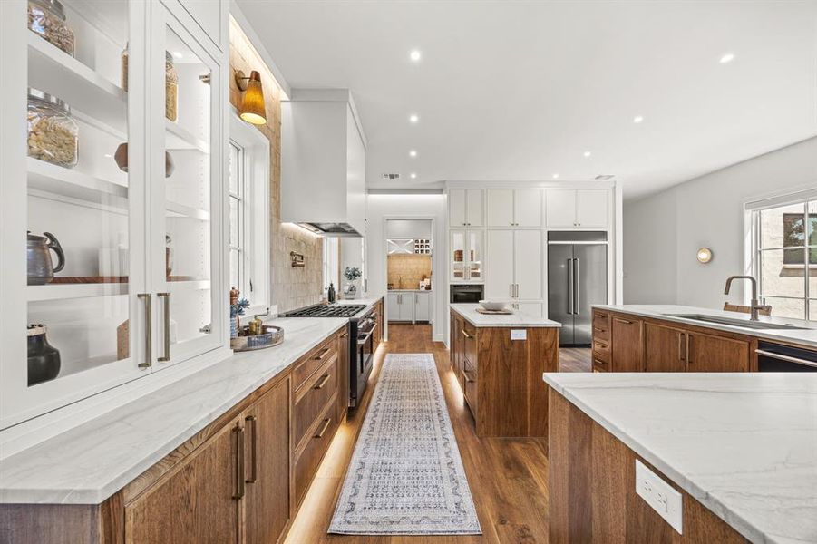 Furnished interior view inside a new home in , Dallas (Image 12). Furnished interior view inside a new home in , Dallas (Image 12).