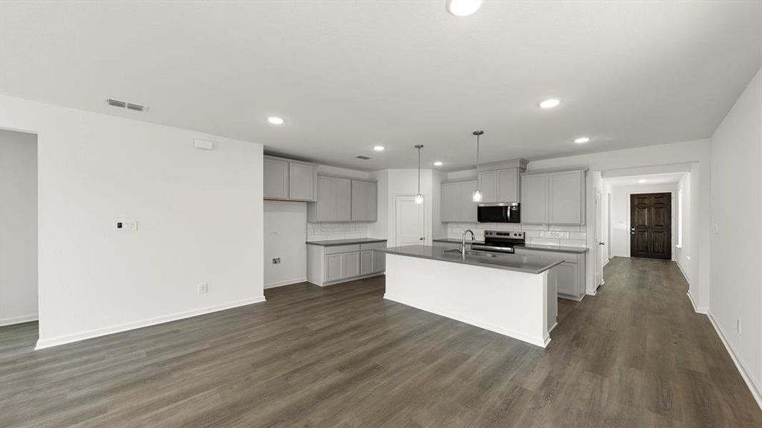 16. 1705 Meadow Crest - Dining (3)