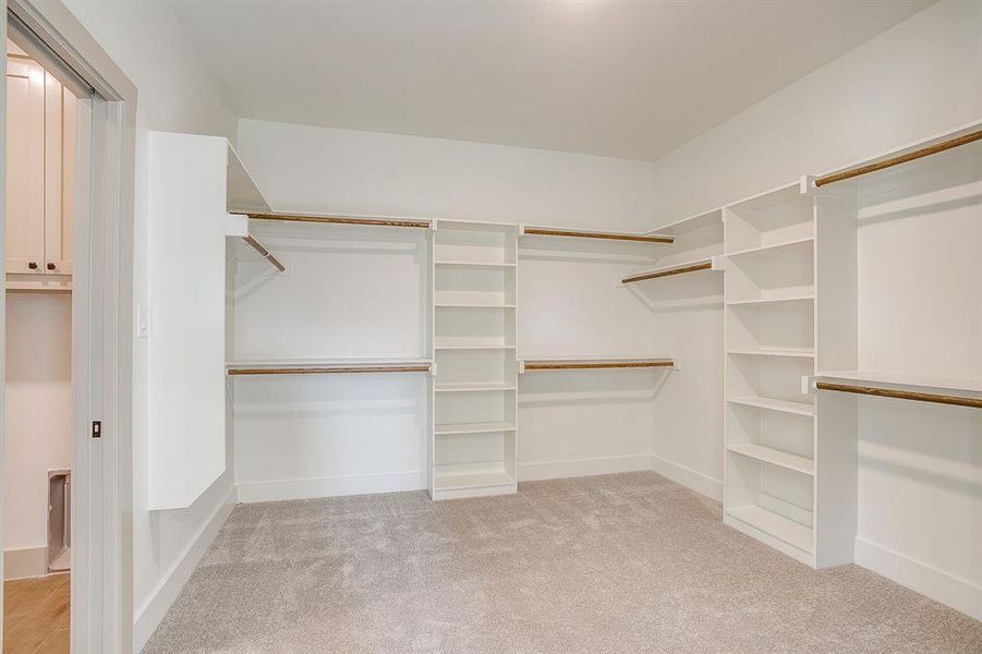 Spacious, unfurnished interior of a new home in , Poolville (Image 34).