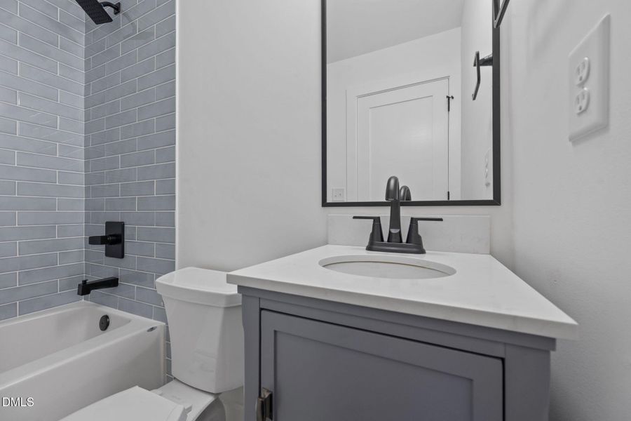 71-web-or-mls-_RAD7665