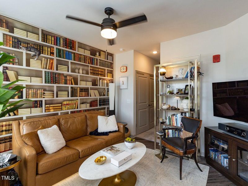 011-1280x960-family-room 011-1280x960-family-room