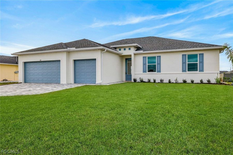 Image 27 of a home in Cape Coral.