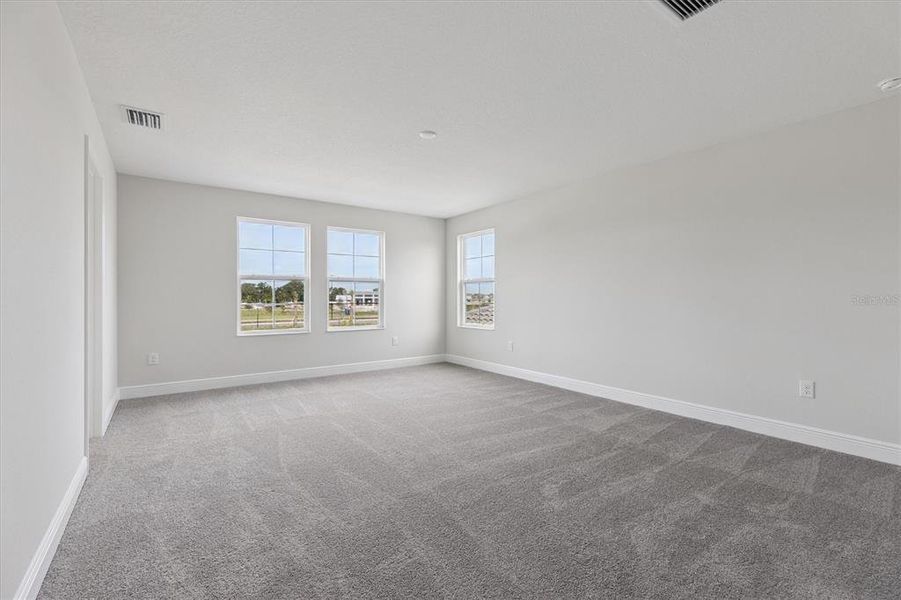 Spacious, unfurnished interior of a new home in Crosswind Ranch, Parrish (Image 18). Spacious, unfurnished interior of a new home in Crosswind Ranch, Parrish (Image 18).