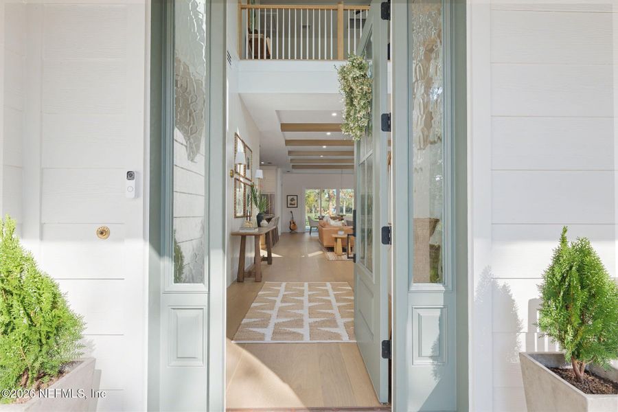 Exterior details and patio area of a home in , Ponte Vedra Beach (Image 27).