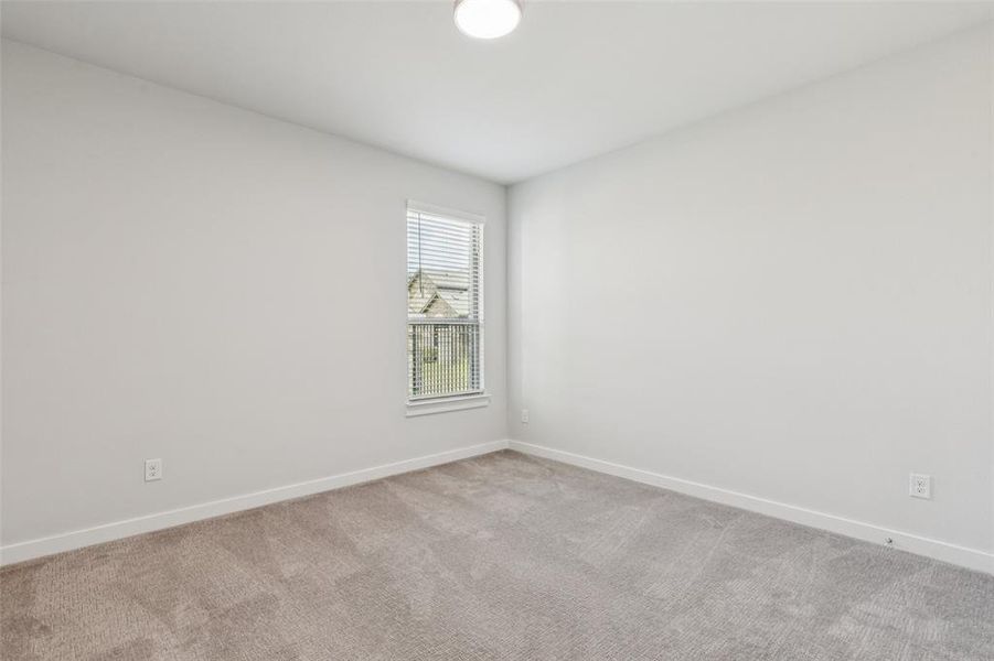 Spacious, unfurnished interior of a new home in Cross Creek Meadows, Celina (Image 19).