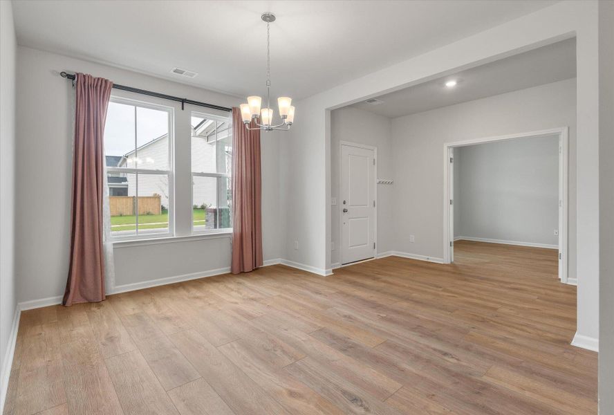 Spacious, unfurnished interior of a new home in Sweetgrass at Summers Corner, Summerville (Image 38).