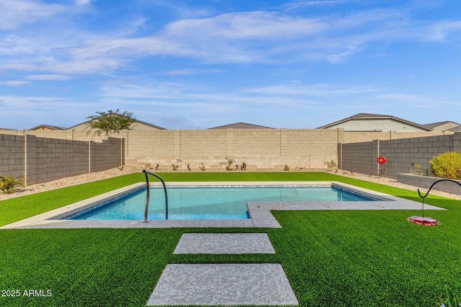 29-web-or-mls-17334-w-running-deer-trl