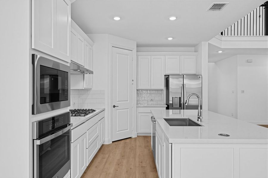 Furnished interior view inside a new home in The Ridge at Northlake, Northlake (Image 7). Furnished interior view inside a new home in The Ridge at Northlake, Northlake (Image 7).