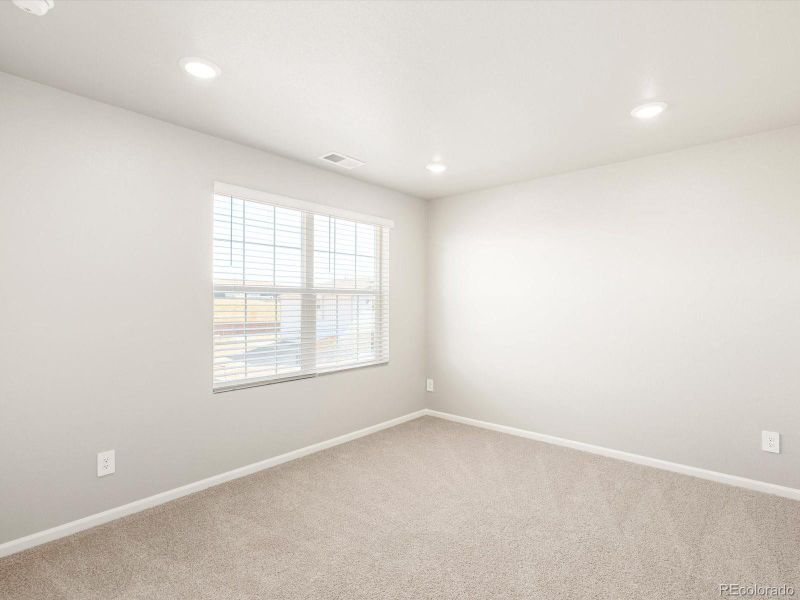 Spacious, unfurnished interior of a new home in , Commerce City (Image 16).