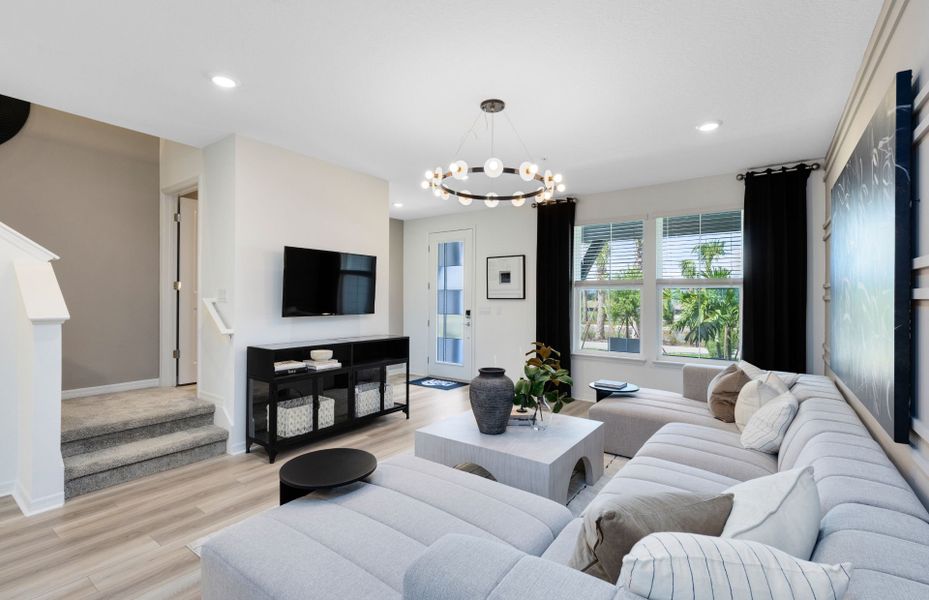 Representative furnished interior of a home built from the Foxtail - Interior Unit by Pulte Homes in Silverleaf Oaks, Winter Garden (Image 17).