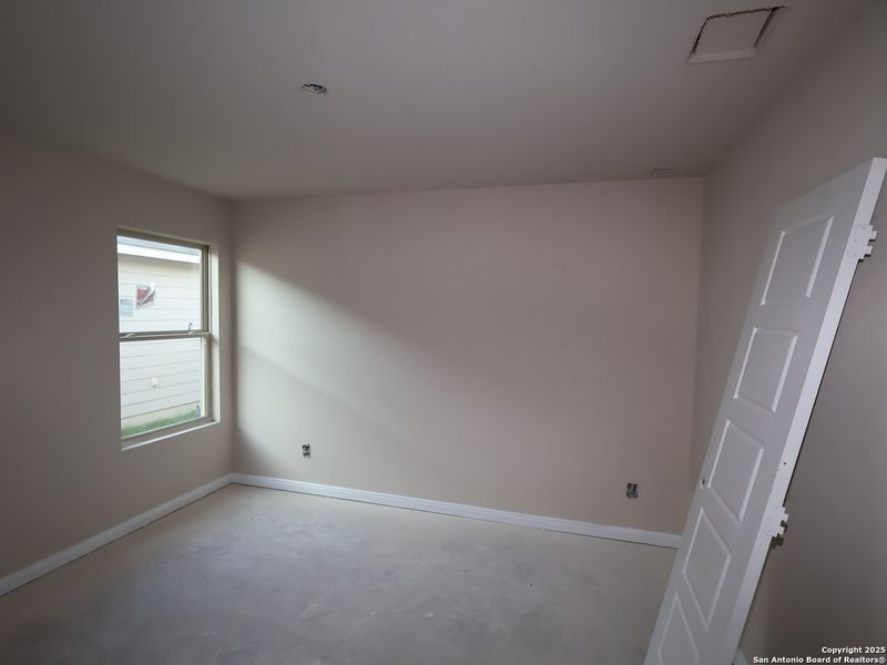 Image 28 of a home in Greenspoint Heights. Image 28 of a home in Greenspoint Heights.