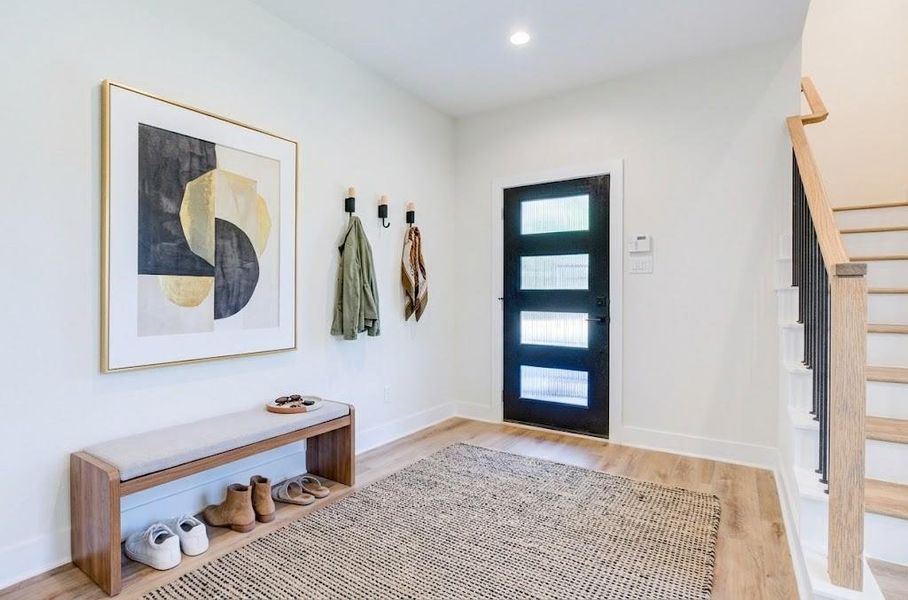 Unique Large Foyer. Not common in most townhomes. Direct access to the Garage. Unique Large Foyer. Not common in most townhomes. Direct access to the Garage.