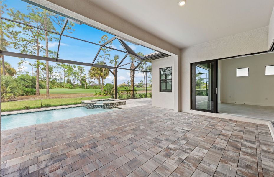 Image 21 of a home in Terreno.