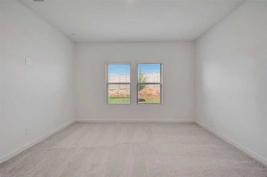 Spacious, unfurnished interior of a new home in Aspire at Reunion, Newark (Image 26).