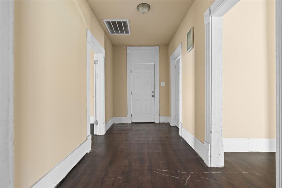 Spacious, unfurnished interior of a new home in , Hillsboro (Image 22). Spacious, unfurnished interior of a new home in , Hillsboro (Image 22).