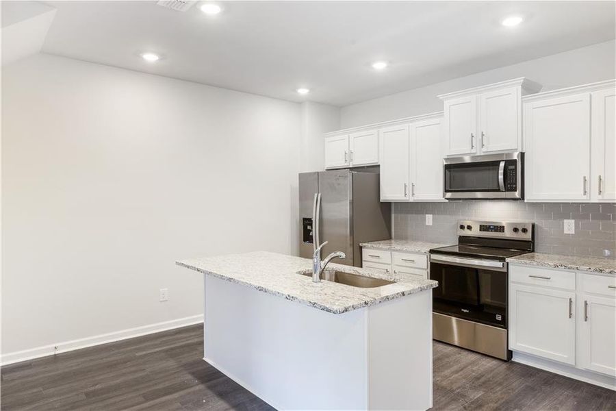 Furnished interior view inside a new home in , Conyers (Image 5).