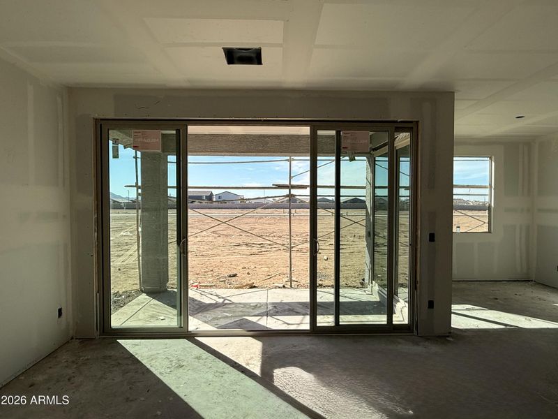 009 4-panel slider 009 4-panel slider