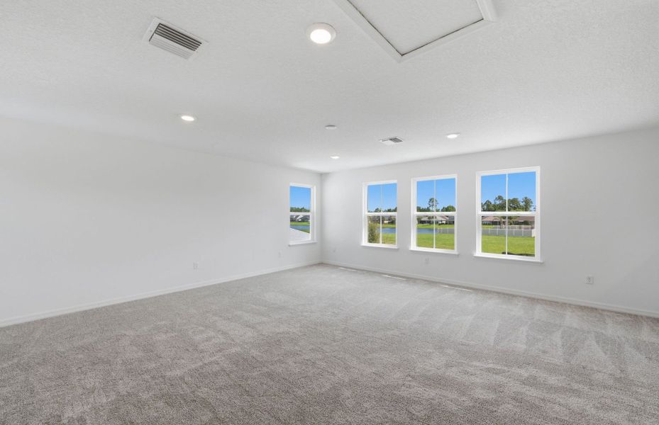 Spacious, unfurnished interior of a new home in Fiddler's Cove, Kingsland (Image 20).