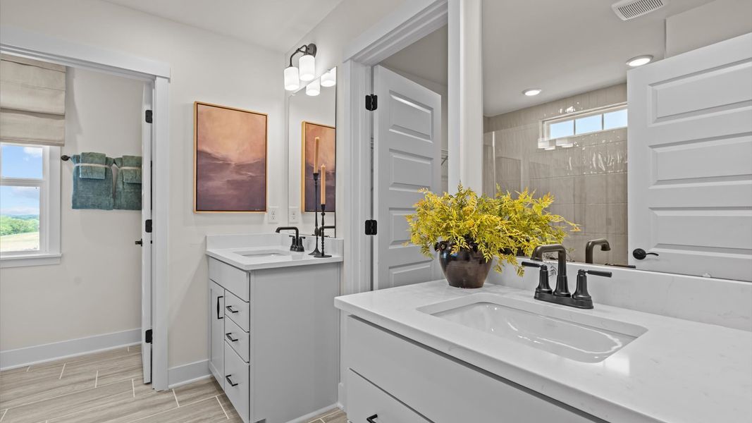 Furnished interior view inside a new home in Essex Village, Franklinton (Image 27).