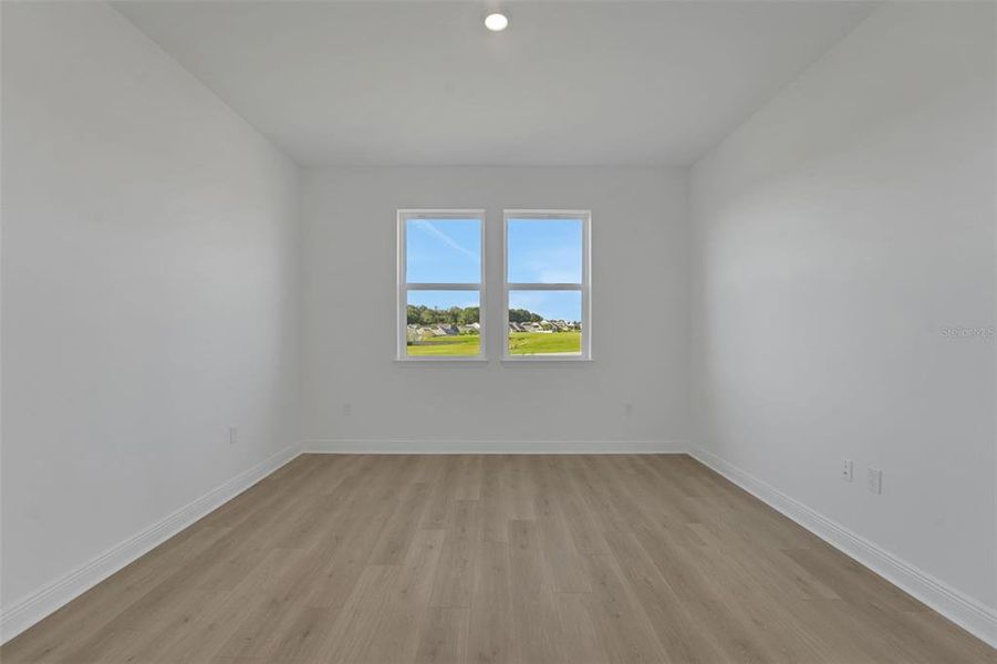 Spacious, unfurnished interior of a new home in Green Key Village, Lady Lake (Image 23). Spacious, unfurnished interior of a new home in Green Key Village, Lady Lake (Image 23).