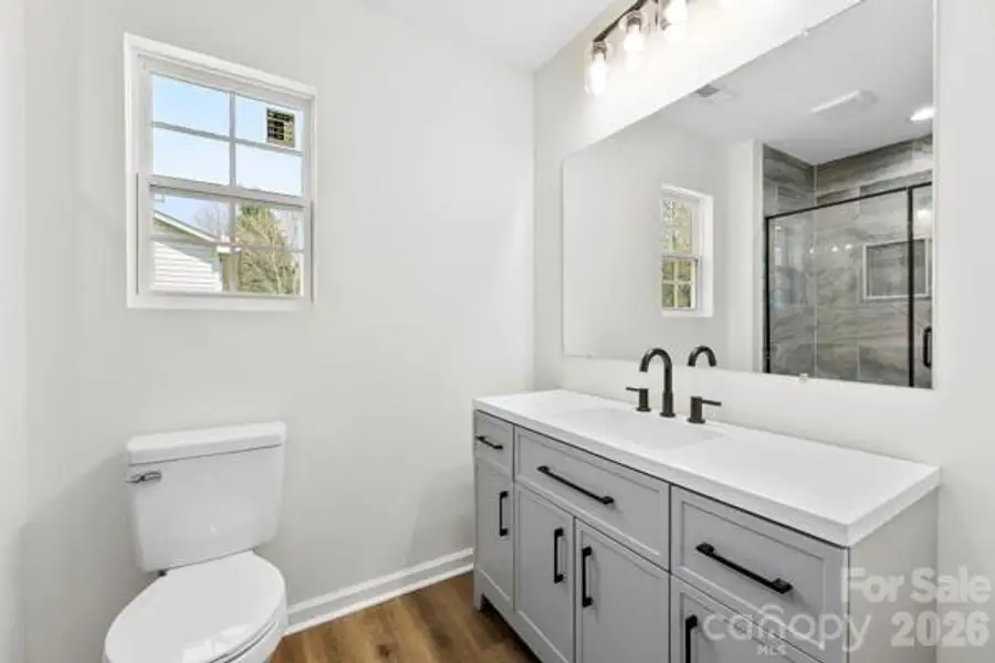 Furnished interior view inside a new home in , Kings Mountain (Image 7).