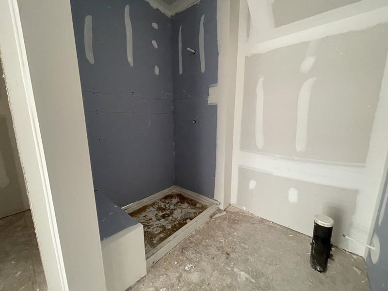 Spacious, unfurnished interior of a new home in Hammock Walk at Nexton, Summerville (Image 27).