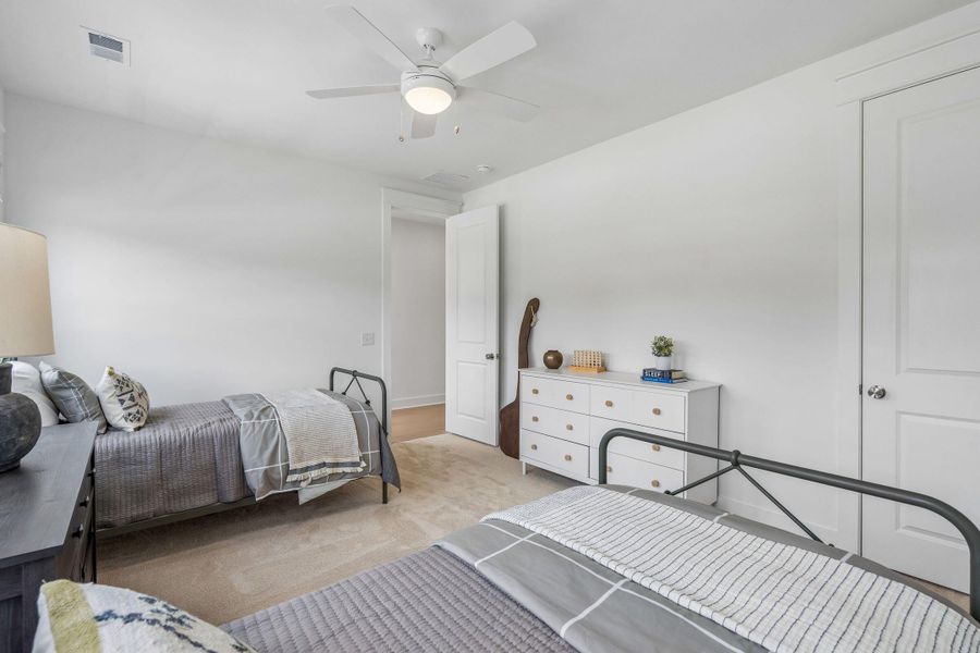 Furnished interior view inside a new home in Miller's Crossing, Johns Island (Image 70).