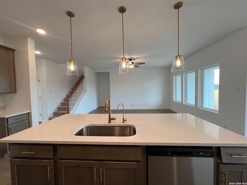 Close-up of interior finishes inside a home in Nopal Valley, San Antonio (Image 17).