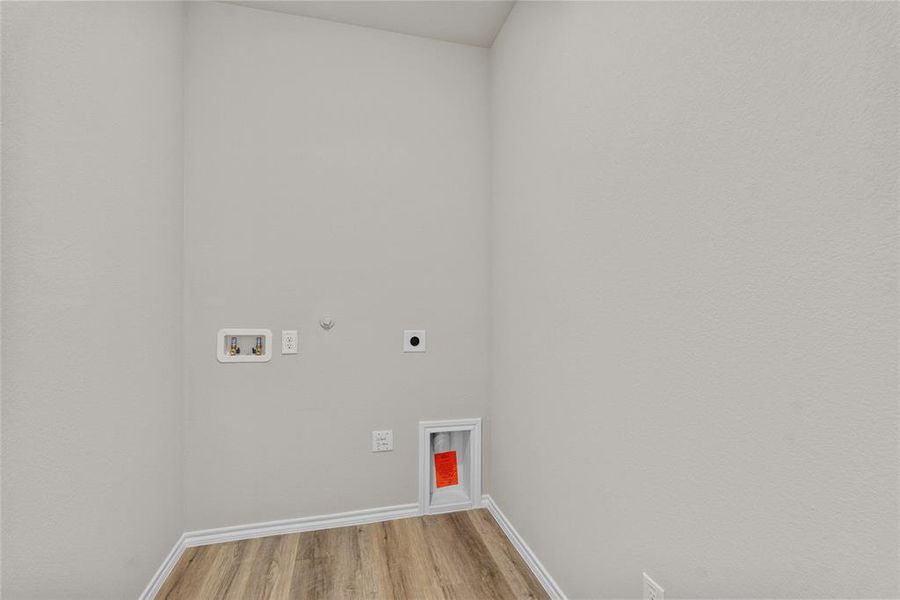 Spacious, unfurnished interior of a new home in , Cleburne (Image 23). Spacious, unfurnished interior of a new home in , Cleburne (Image 23).