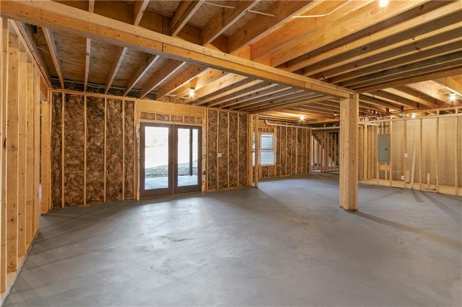 Spacious, unfurnished interior of a new home in , Carrollton (Image 40).