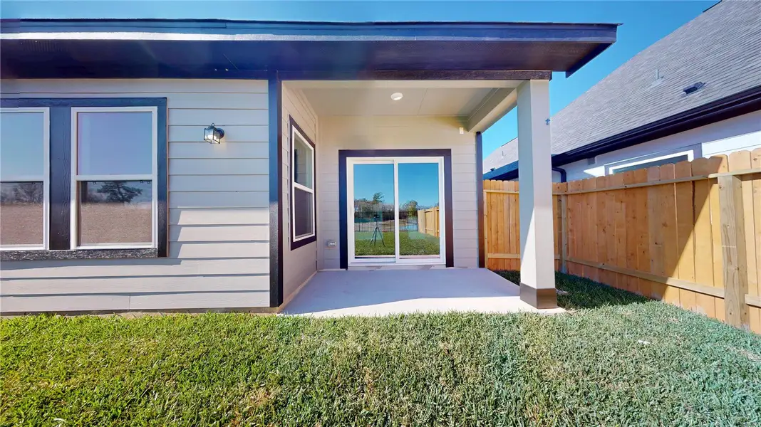 Covered patio Covered patio