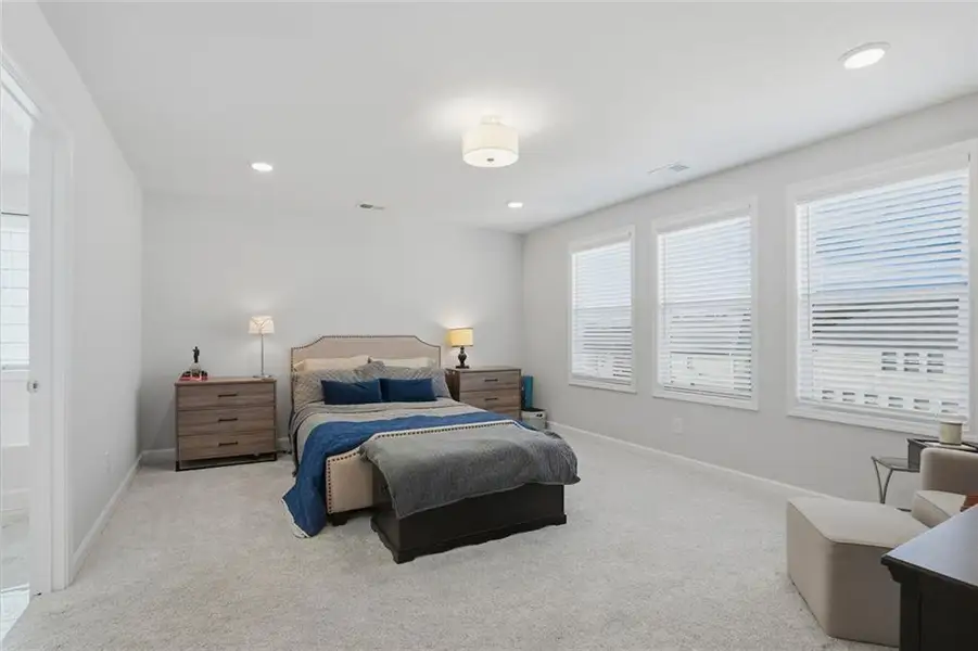 Furnished interior view inside a new home in Avenbrook, Mableton (Image 15).