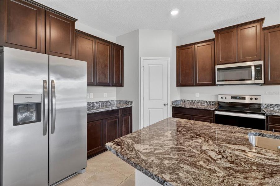 Furnished interior view inside a new home in Epperson, Wesley Chapel (Image 12). Furnished interior view inside a new home in Epperson, Wesley Chapel (Image 12).