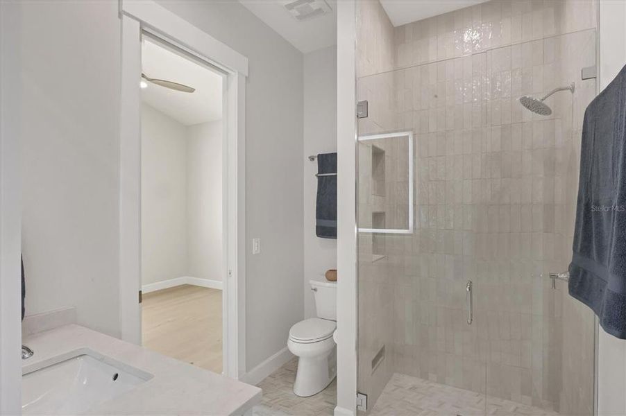 Furnished interior view inside a new home in , Englewood (Image 17).