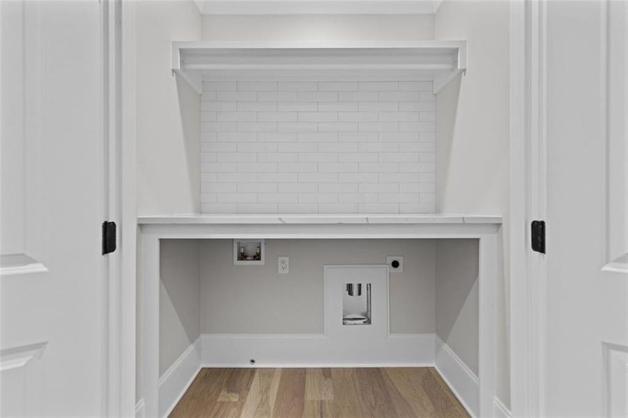 Spacious, unfurnished interior of a new home in , Dacula (Image 108).