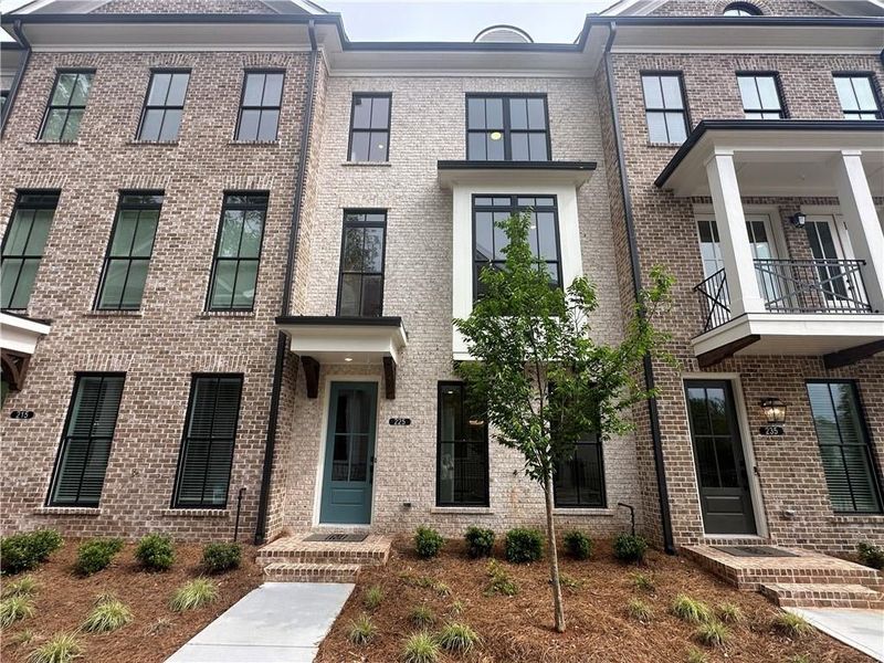225 Midnight Oak Run* Home of the Month* 225 Midnight Oak Run* Home of the Month*