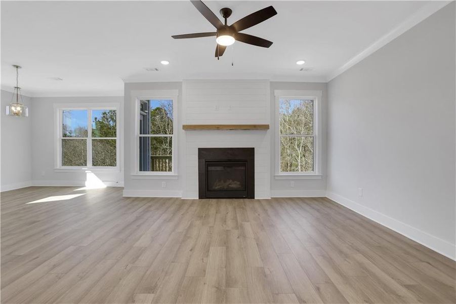 Spacious, unfurnished interior of a new home in Cambridge, Flowery Branch (Image 19). Spacious, unfurnished interior of a new home in Cambridge, Flowery Branch (Image 19).