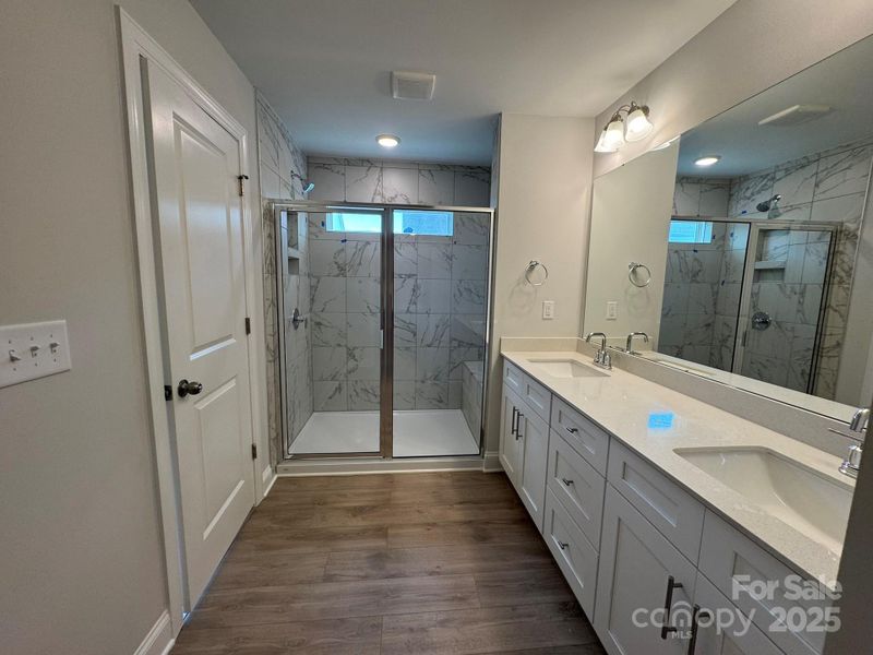 Image 13 of a home in Harrisburg Village.