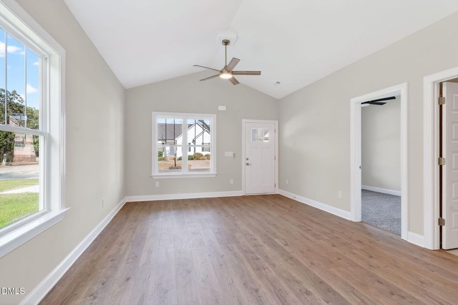 21-web-or-mls-_DSC1012