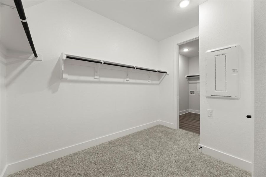 Spacious, unfurnished interior of a new home in Inspiration Collection 60 at Painted Tree, McKinney (Image 19). Spacious, unfurnished interior of a new home in Inspiration Collection 60 at Painted Tree, McKinney (Image 19).