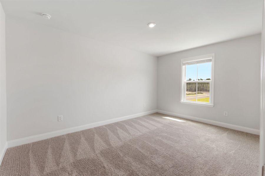 Spacious, unfurnished interior of a new home in Solserra, Shallotte (Image 13).