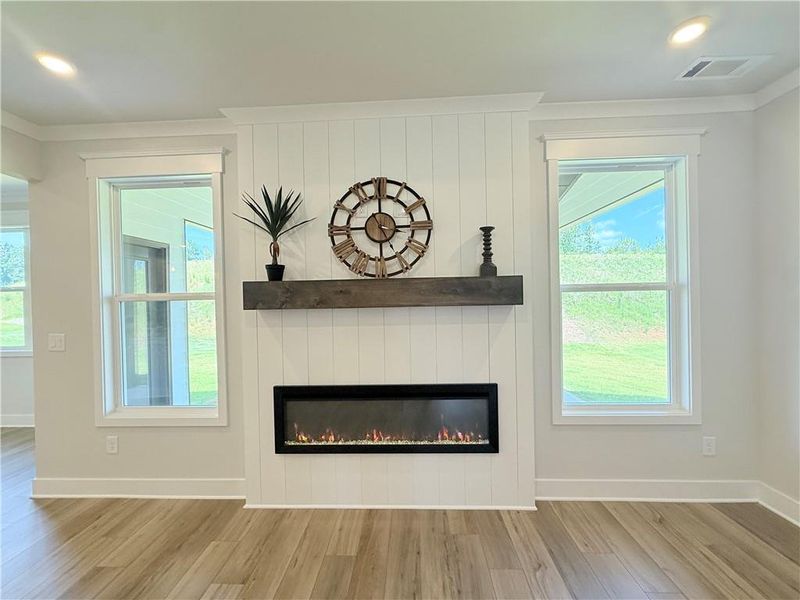 Furnished interior view inside a new home in Ponderosa Farms Manor, Gainesville (Image 10).
