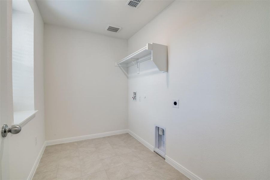 Spacious, unfurnished interior of a new home in Heartland Signature, Crandall (Image 18). Spacious, unfurnished interior of a new home in Heartland Signature, Crandall (Image 18).