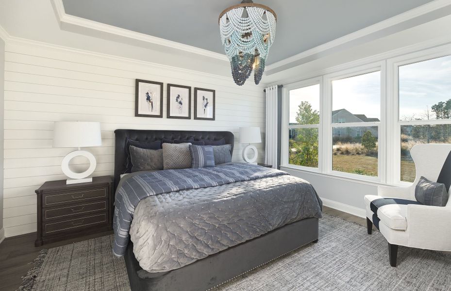Oversized Owner's Suite with a tray celling. Oversized Owner's Suite with a tray celling.