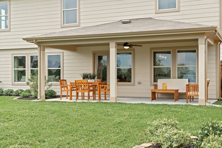 Representative exterior details of a home built from the 2429 by KB Home in Avellino, Manvel (Image 3).