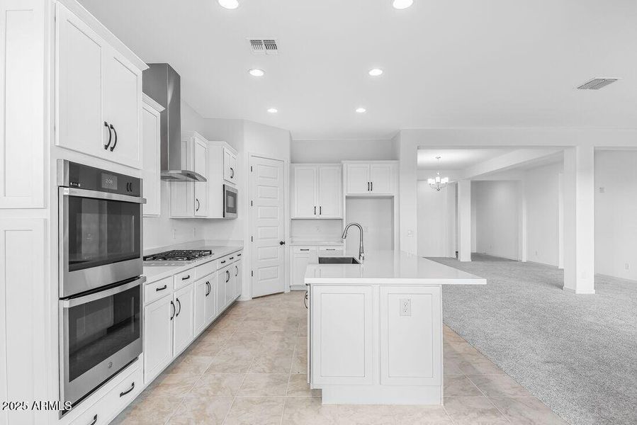 17819 W PASADENA - Ready Now!